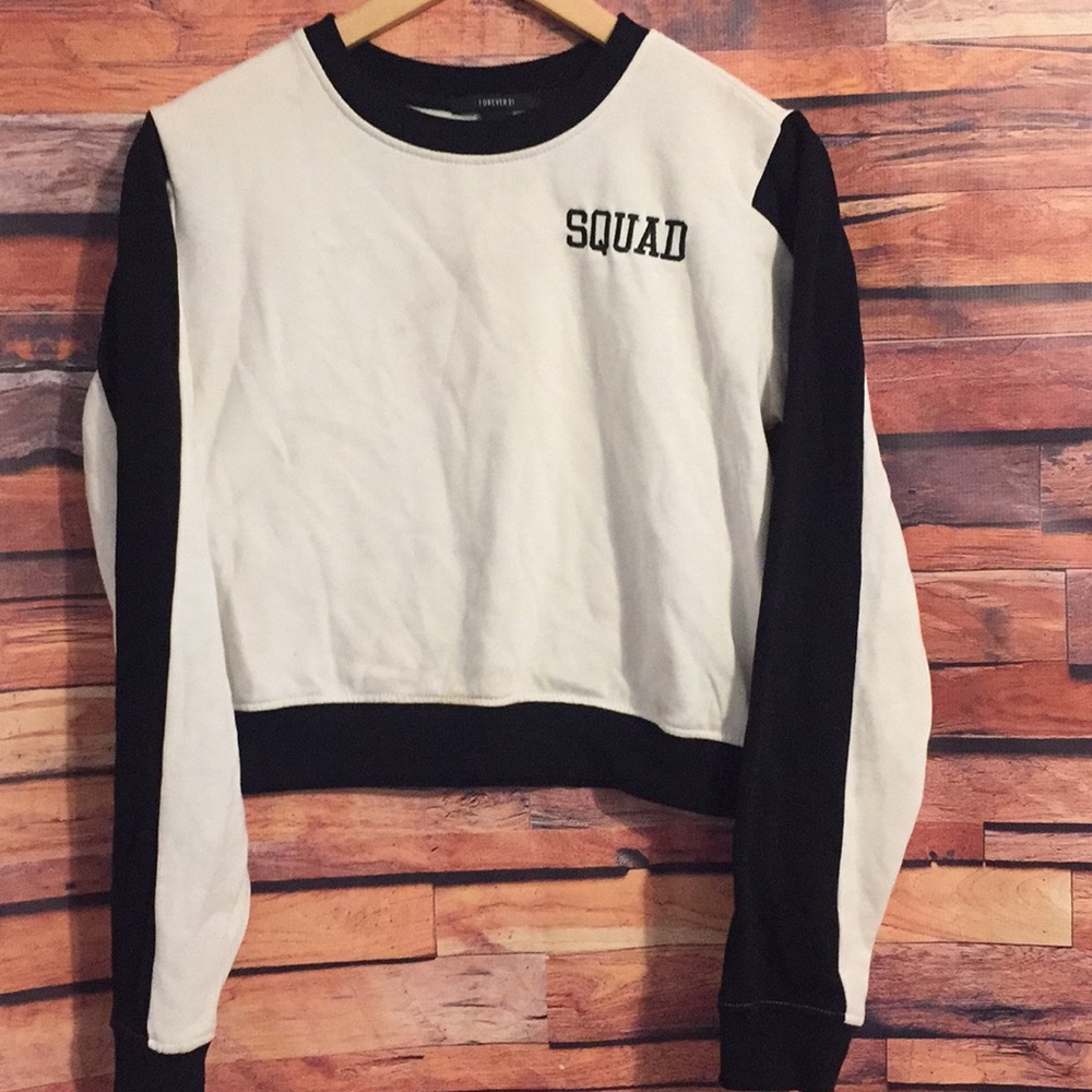Squad crop long sleeve top Forever 21 large